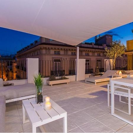 No Turistic Rental, Duplex Penthouse In The Historic Center, Valencia, Ideal For Those Looking To Stay In The City For A Season, Including Professionals And Students Kültér fotó
